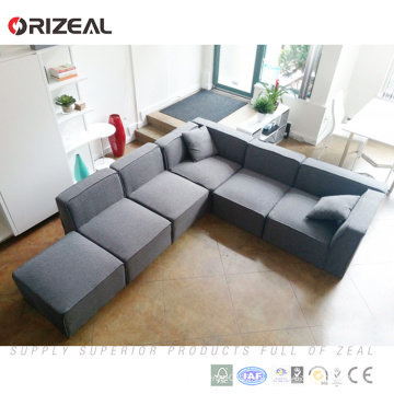 La fábrica moderna del sofá de la tela de tapicería del diseño de China, nuevo sofá barato de la tela fija el precio bajo